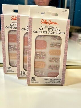 Sally Hansen Press-On Nail Strips in Pink & Multi-Pattern